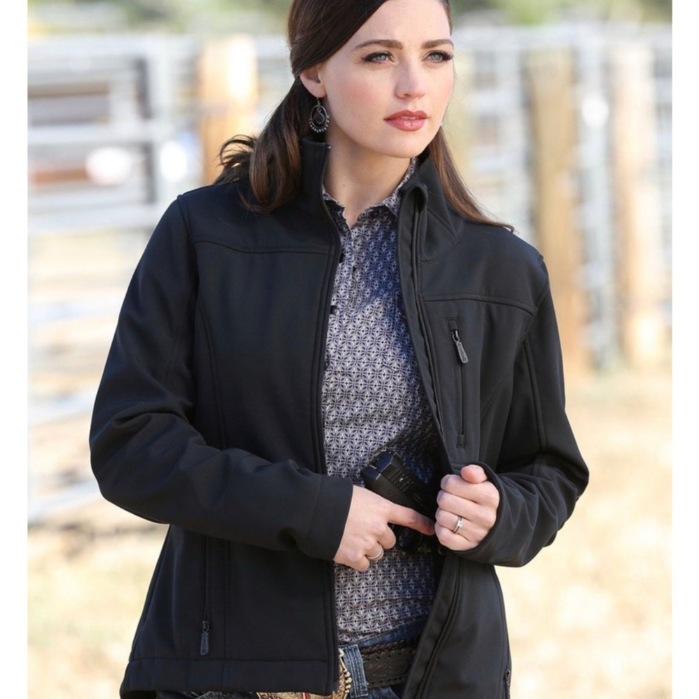 Cinch Women’s soft shell Jacket